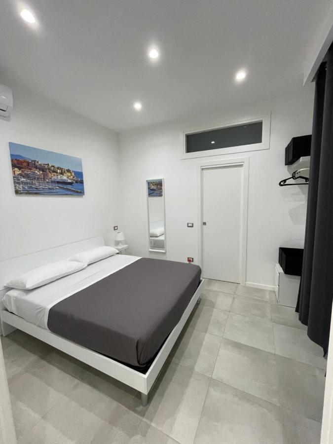 Terrazza Don Mario Bed&Breakfast Pozzuoli Exterior photo